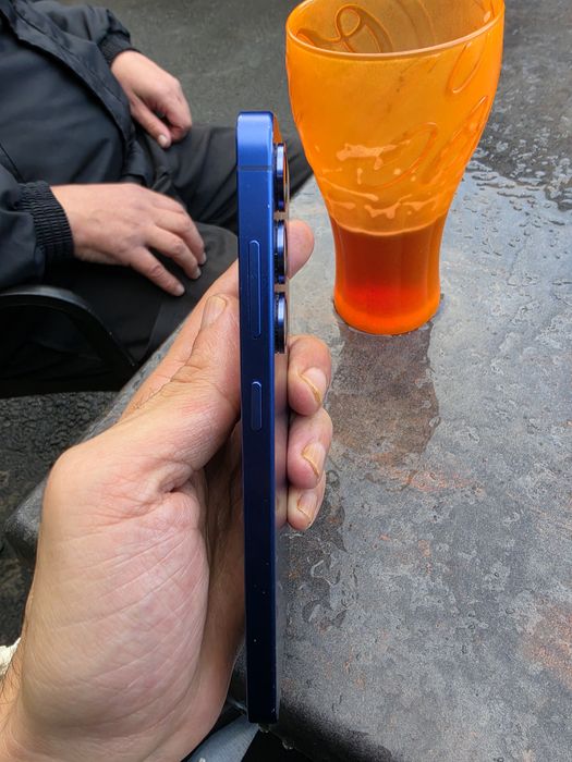 Samsung s25 impecabil întreținut de o doamna
