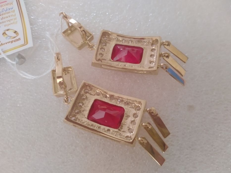 Зол серьги без веса камней 585*.