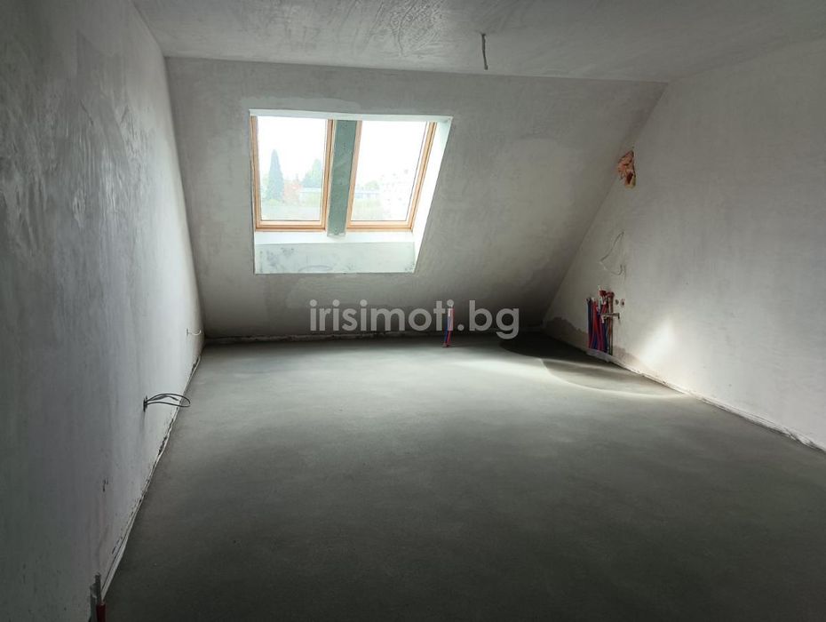 Продава се Тристаен апартамент в София, Овча купел - 100 кв.м за 1395 €/кв.м - Снимка #1