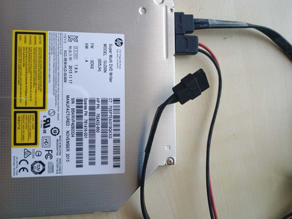 Jacheta XL UPower Neon-Negru, 8GB Ram DDR 4 pc4-2133p,Proceosr Celeron