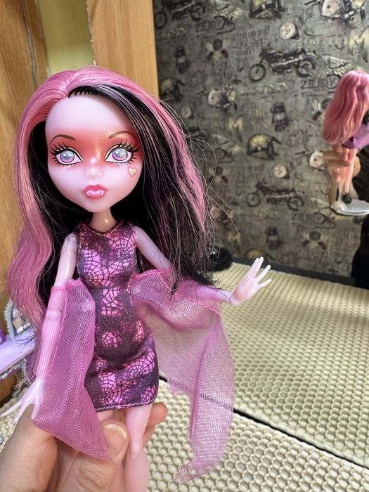 Продам куклу монстр хай !