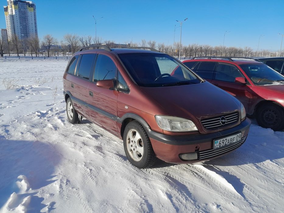 Продаю опель зафира
