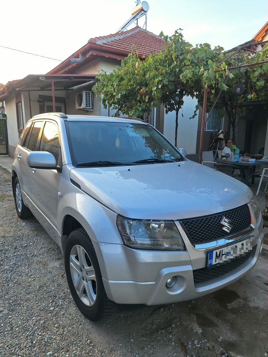 SUZUKI Grand Vitara