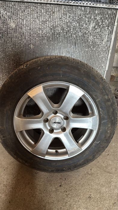 Продам покрышки с дисками