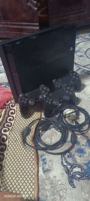 плейстейшен 4 сатылады