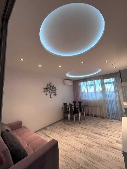 Тристаен обзаведен апартамент Младост 1-Касабова