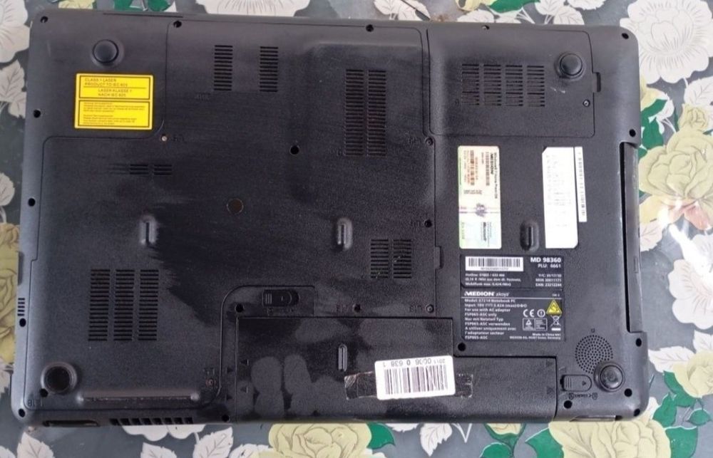 Laptop Medion Akoya i3