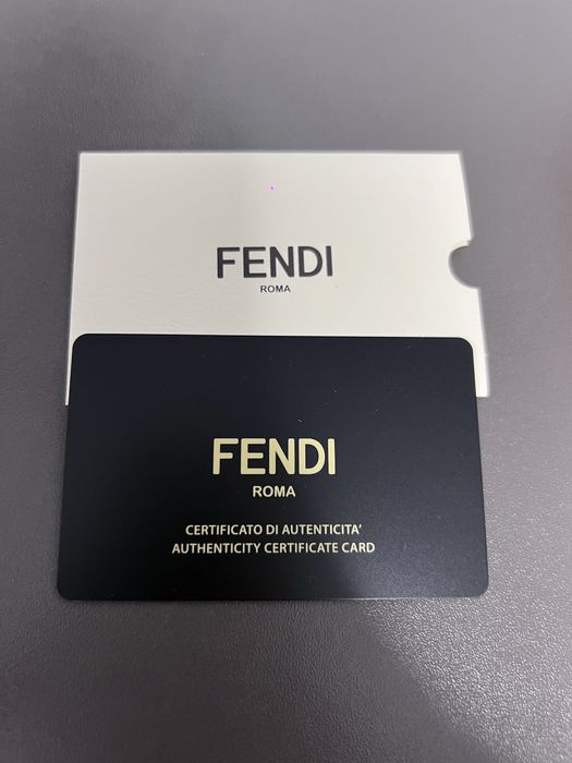 Слънчеви очила Fendi