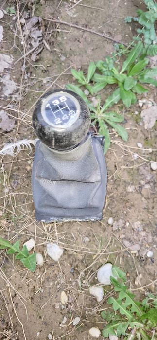 Продам запчасти на Мерседес и Ауди Б4