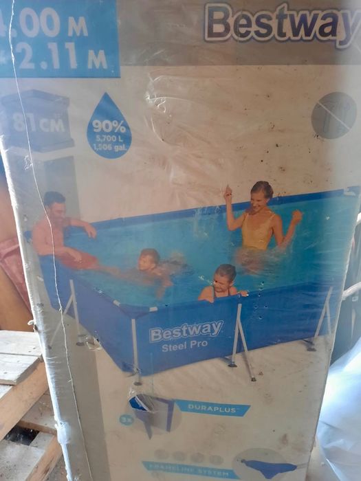 Piscina cu cadru Bestway 400x211x81cm pentru intreaga familie