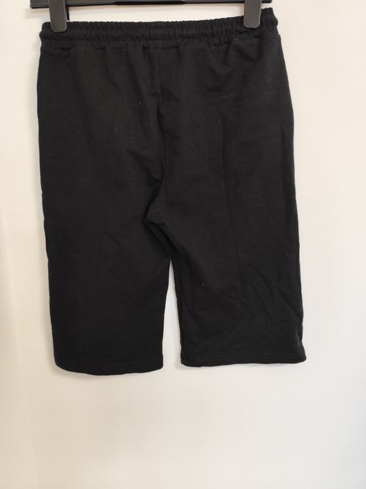 Pantaloni scurți Versace