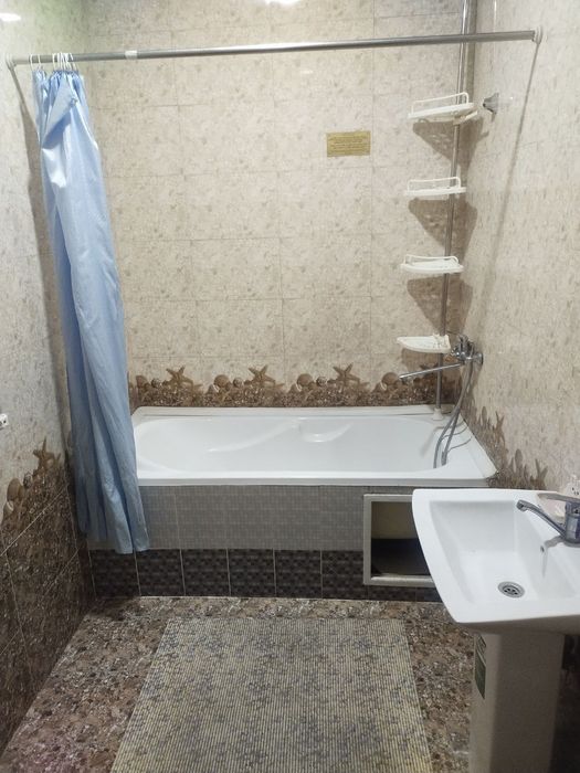 Sergeli metroga yaqin Faqat qizlar va ayollar olinadi