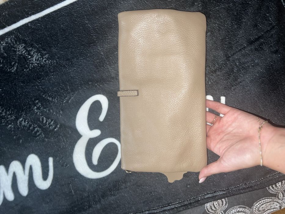 Клъч Salvatore Feragamo