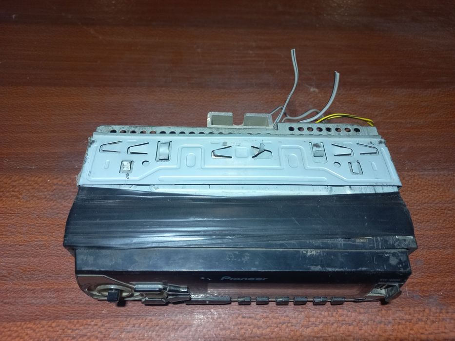 Магнитафон пионер оргинал сотилади