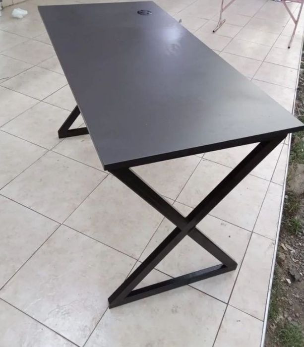 Столь в стиле лофт