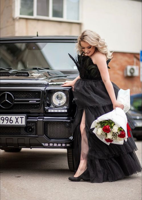 Бална рокля в черно