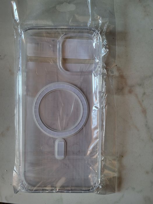 Husă iPhone 13 Pro Max – nouă, sigilată, transparentă