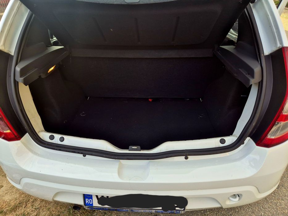 Dacia Sandero 2009