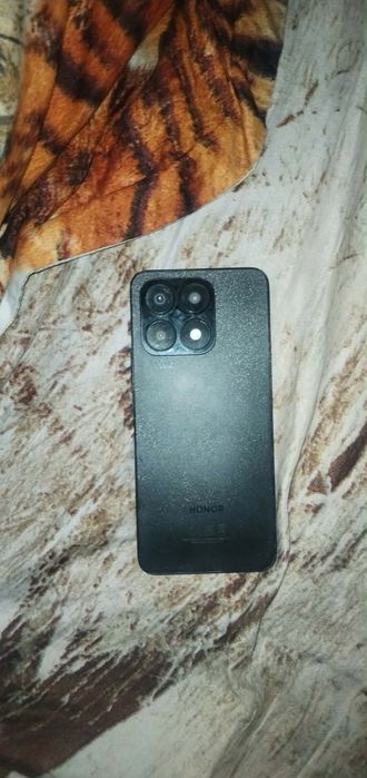 Honor x8a  telefon