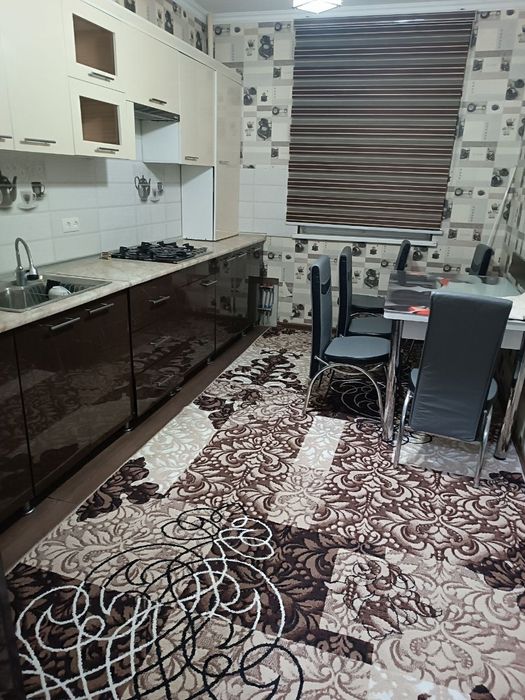 Сдается 3комнатная кирпичная квартира 350$