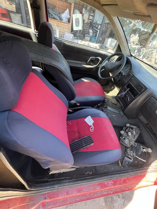 Seat Ibiza 1.0 НА ЧАСТИ