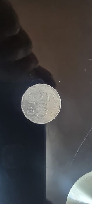 Monede vechi de 500, 1000 si 5000 lei