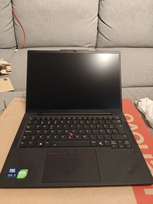 Lenovo Thinkpad T14S > Core Ultra 5 | 32 RAM | 512 SSD