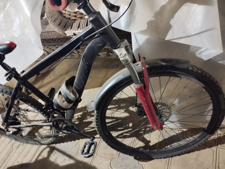 Велосипед. С небольшим ремонто м