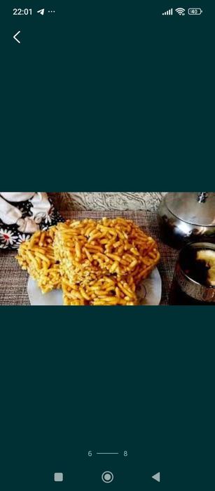 Баурсаки, шелпек к столу