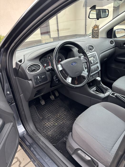 Ford Focus 2006 1.6 Benzina