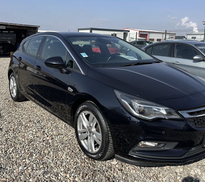 Opel astra k 2018
