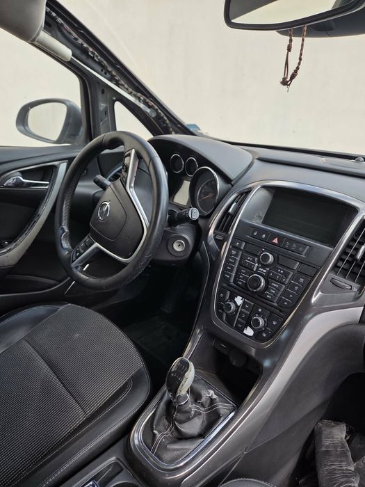 Opel Astra 1.7 на части