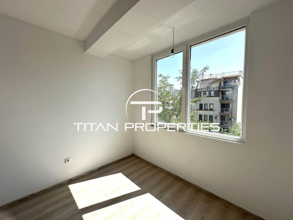 Ключ в офиса!  Тристаен апартамент в ж.к Възраждане