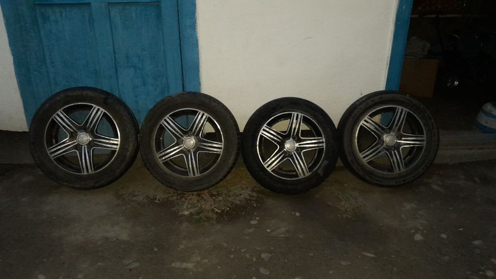 Диск размер R15 срочно