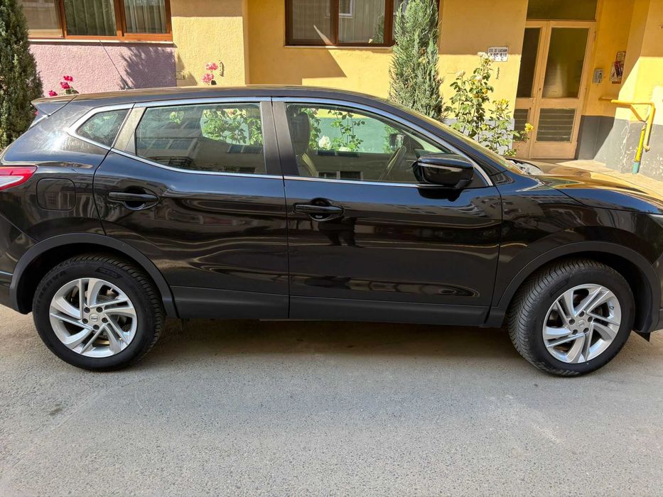 Vand Nissan Qashqai 2