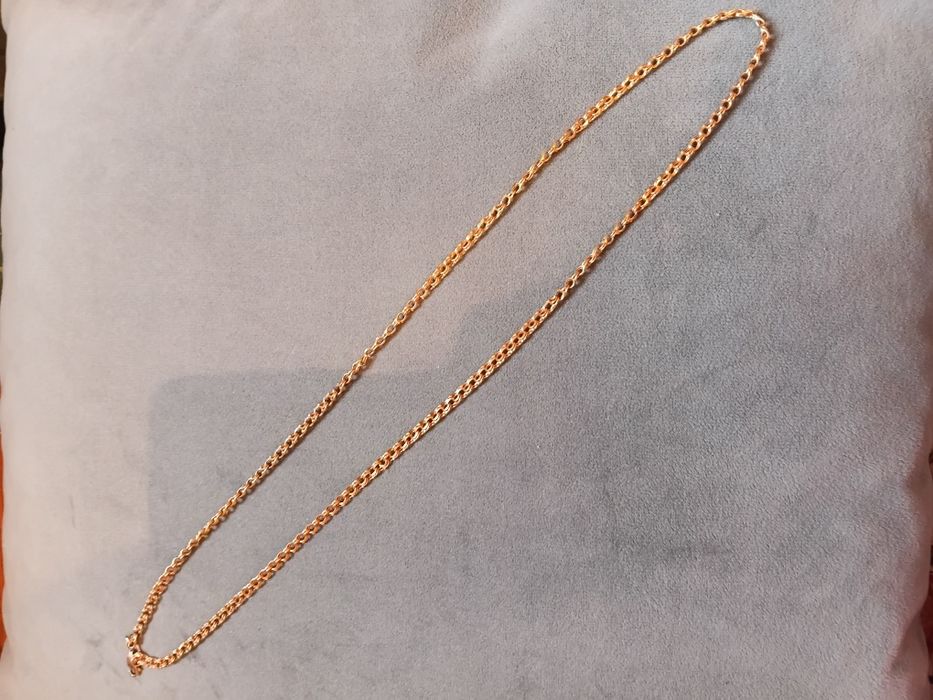 Алтын цеп сатылады