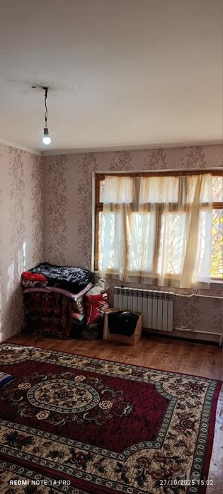 Ohangrabo ko’chasi 8-do’m 1-podez 2-kvartira 4-etajli do’m srochniga,,