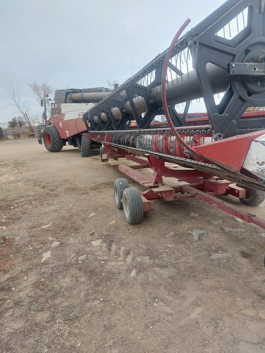 Продам Акрос  жатка 9 метров