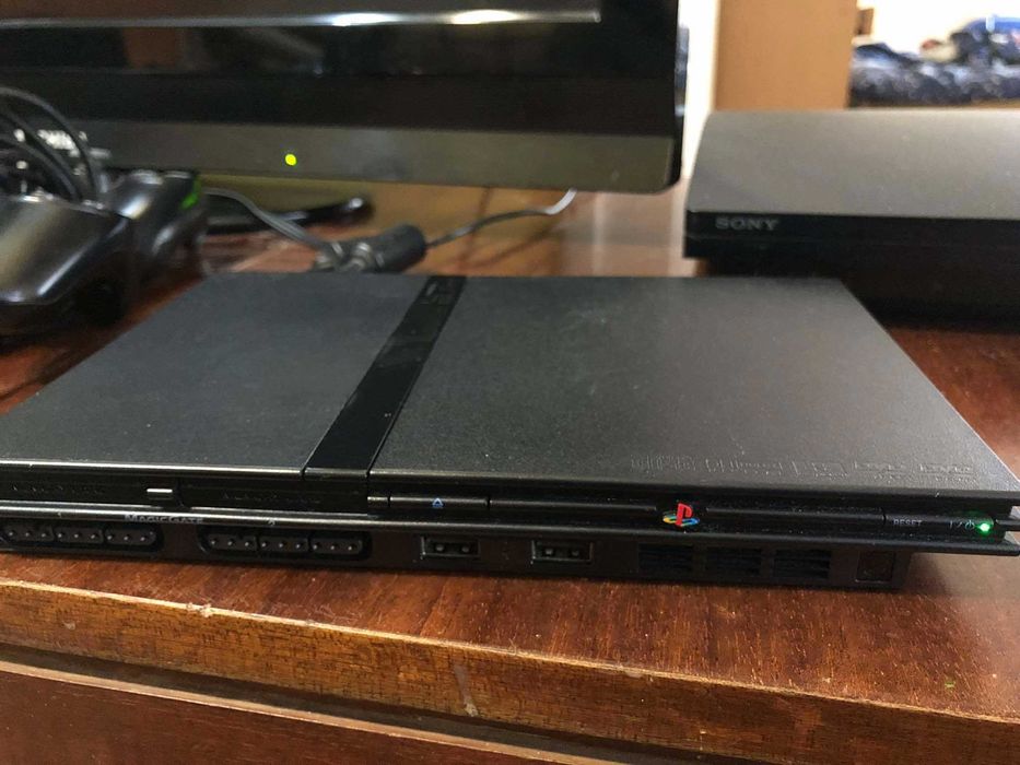 Плейстейшан 2/PS2 Slim