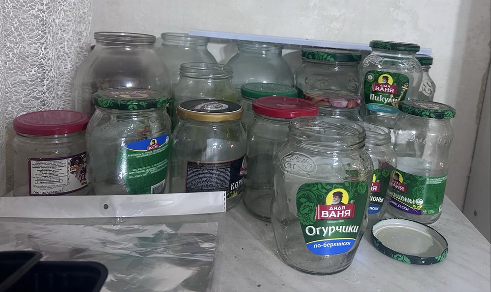 Банки отдам даром за шоколадку