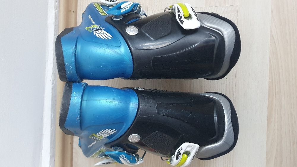 Clapari Nordica pentru copii 22 - 23.5 (275 mm) CADOU BEȚE