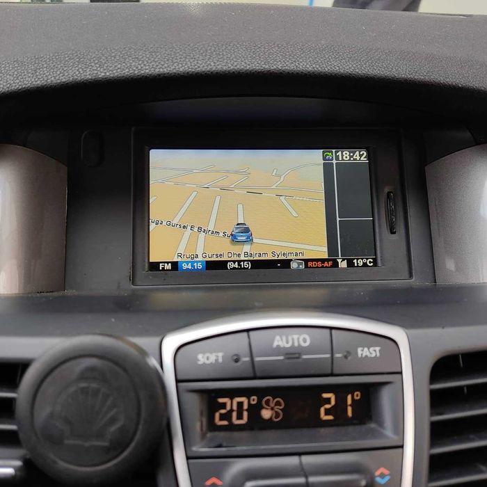 Card harti Navigatie Renault TomTom Live Clio Megane Espace Scenic