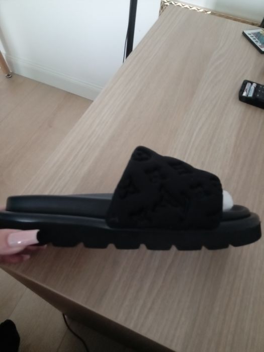 PapucI de piele de plaja