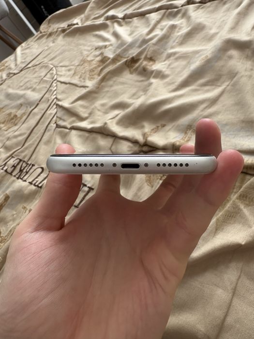 Iphone Xr с коробкой