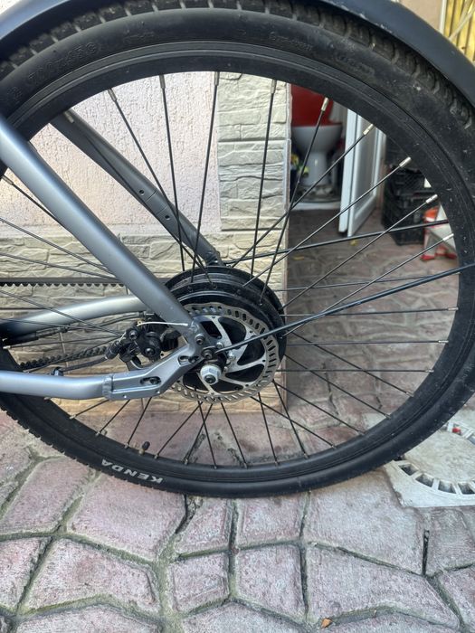 Se vinde bicicleta electrica bird 2015