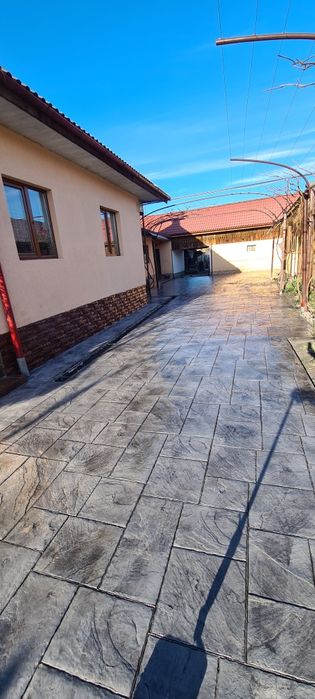Beton amprentat decorativ