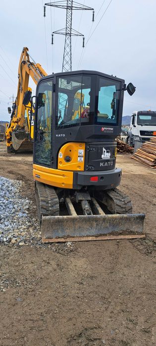 Inchiriez Miniexcavator