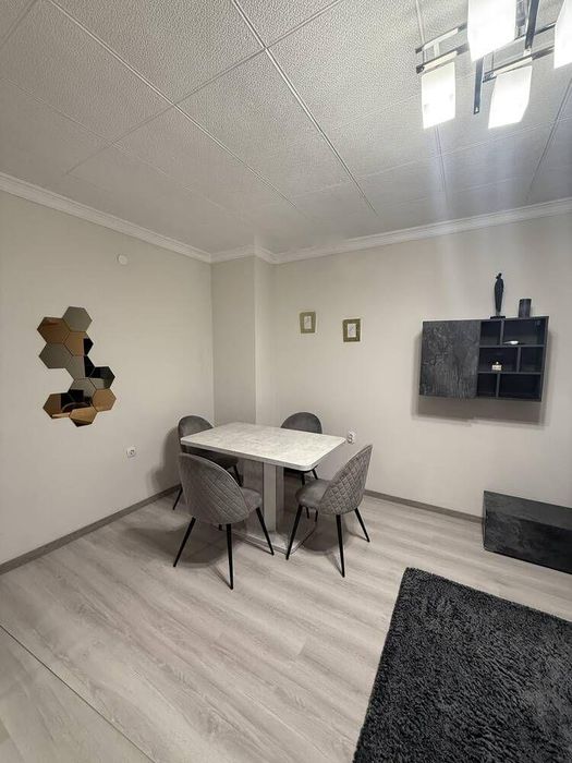 Дава се под наем Двустаен апартамент в Пловдив, Тракия - 75 кв.м за 408 € - Снимка #1