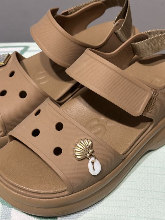 Crocs Soho Y Straps