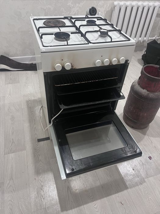 Продается газовая плита фирмы bosch